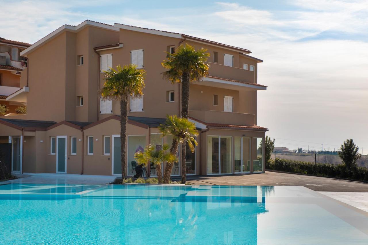 Pietra Bianca Hotel Нумана Экстерьер фото